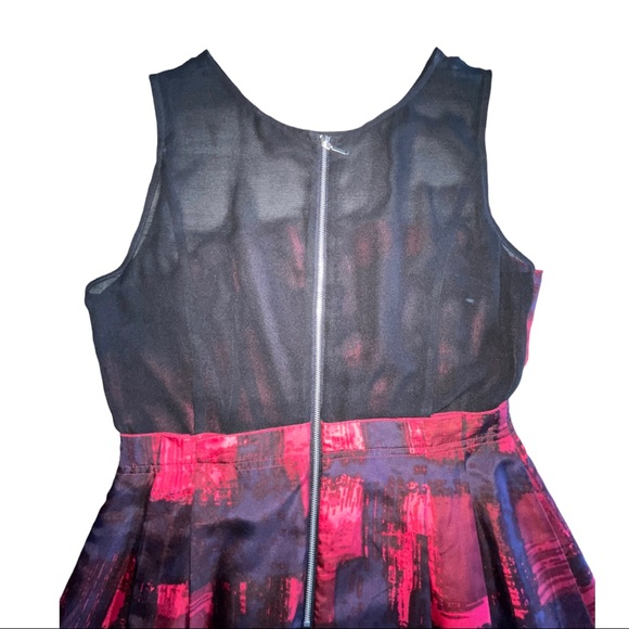 Stunning Silk Women’s Black & Fuchsia Formal Dress - Picture 7 of 9